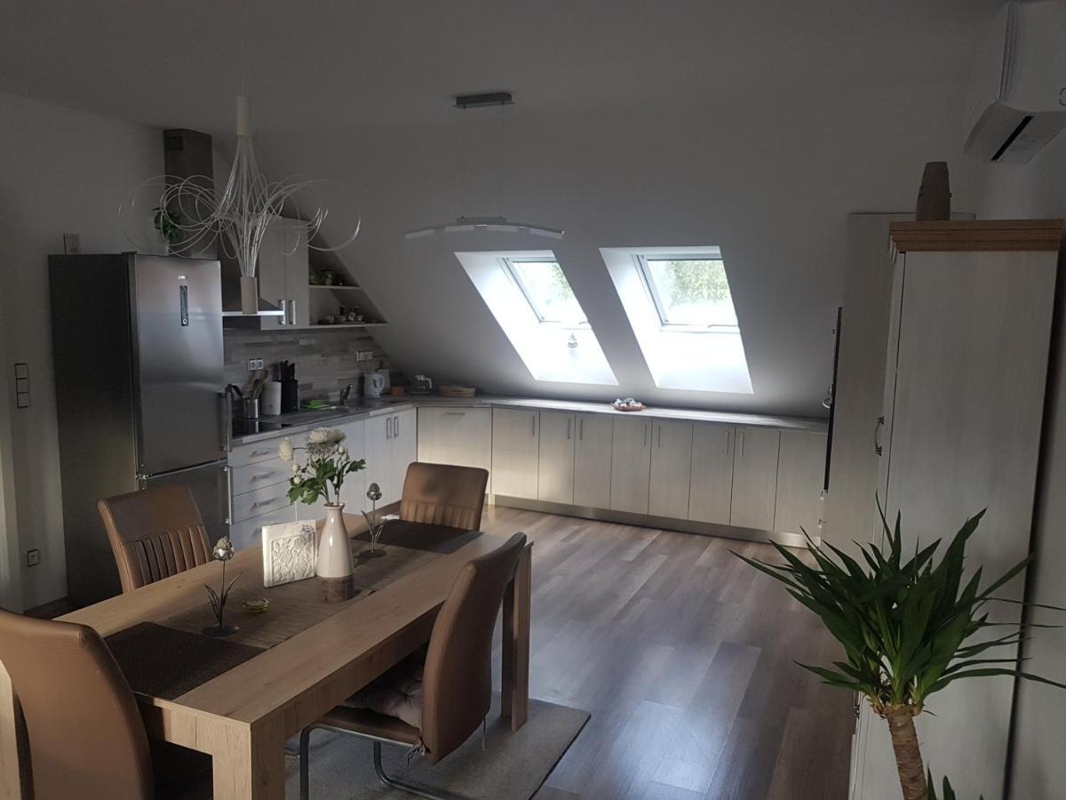 Ubytovani U Spacku Palava Novosedly  Extérieur photo